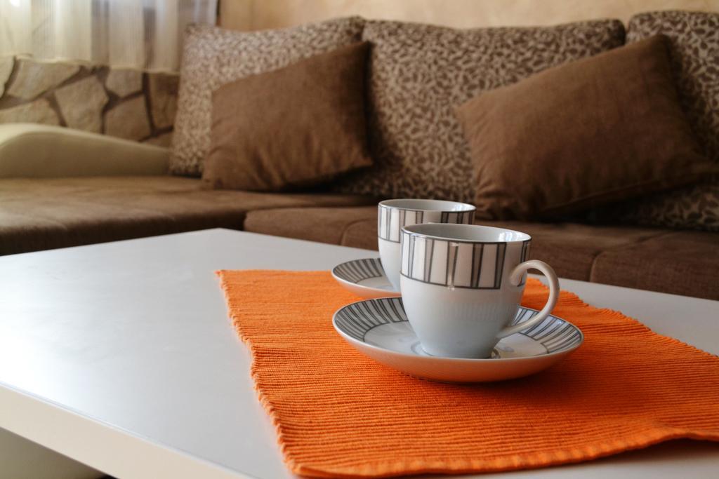 Lanterna Apartments コトル 部屋 写真